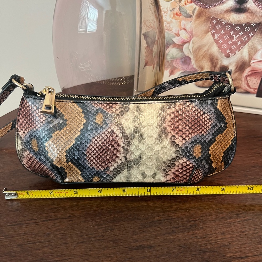 Snake Print Small Shoulder Bag Like new - Picture 9 of 11